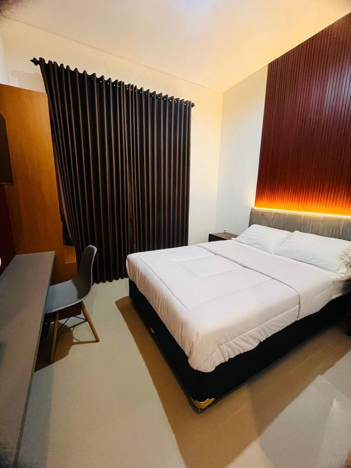 House Of Bedjo Powered By Cocotel ยอกยาการ์ตา ภายนอก รูปภาพ